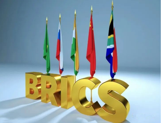 弘揚金磚精神  卓興半導體為Mini LED固晶機領域注入強勁發展動能